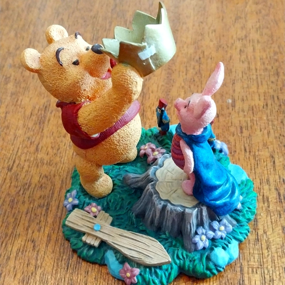 Simply Pooh, Winnie the pooh and piglet figurine.
